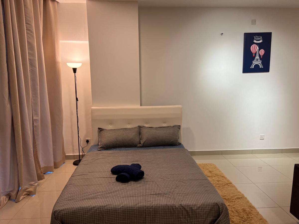Studio Units At Pacific Tower Near Jaya One By Comfyasia Petaling Jaya Exterior foto